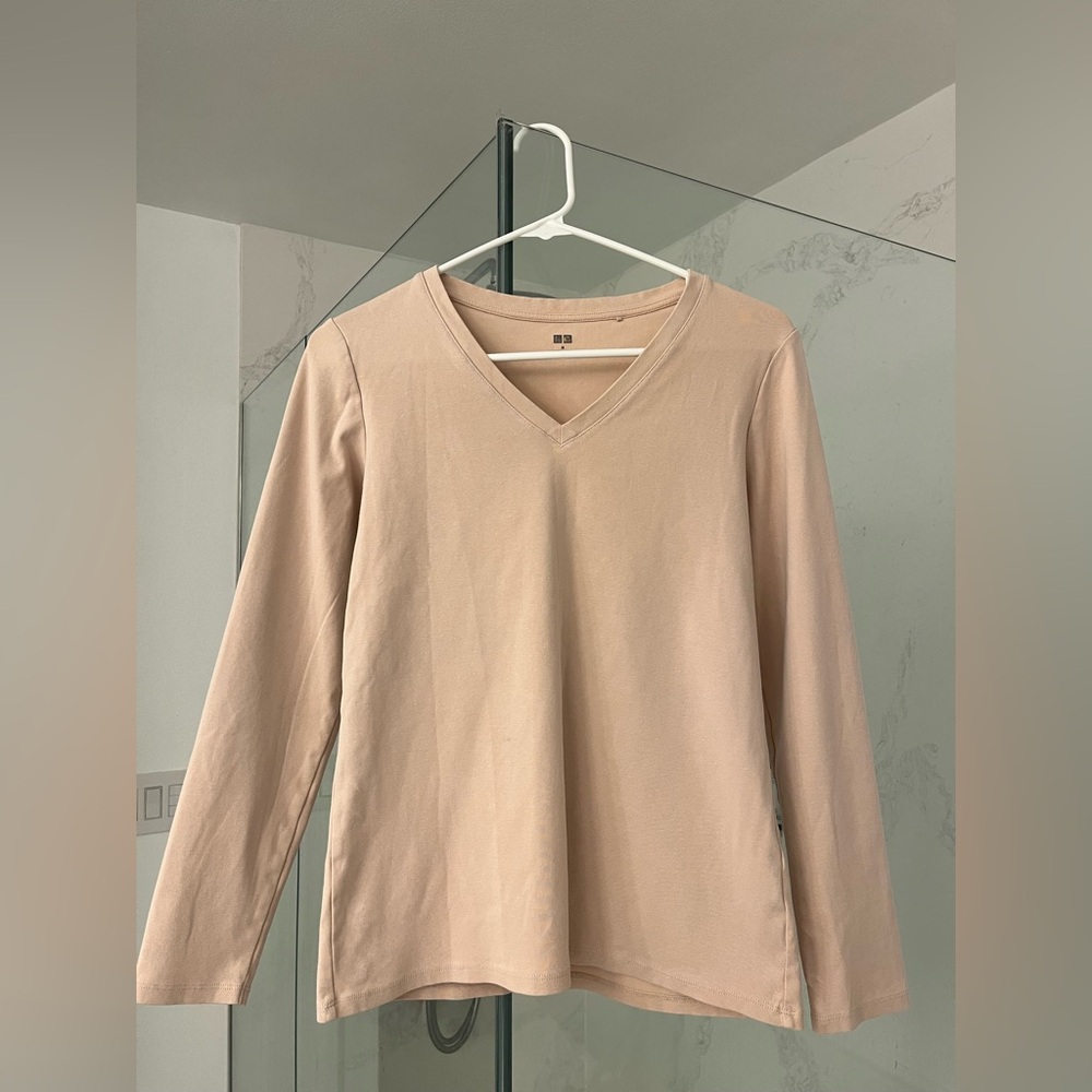 Uniqlo Light Brown Crew Neck Top